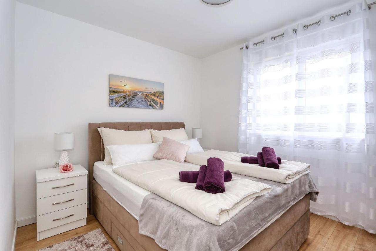 Luxury Apartment Isabell Zaton  Exterior photo