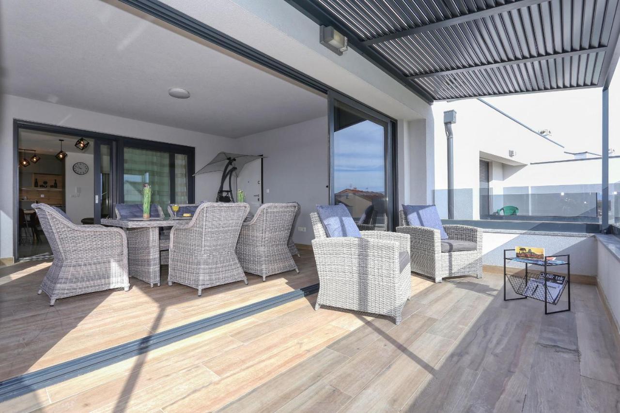 Luxury Apartment Isabell Zaton  Exterior photo